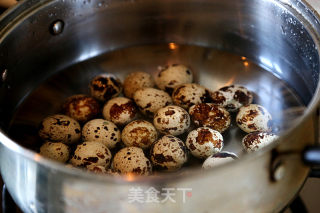 Braised Pork with Quail Eggs recipe