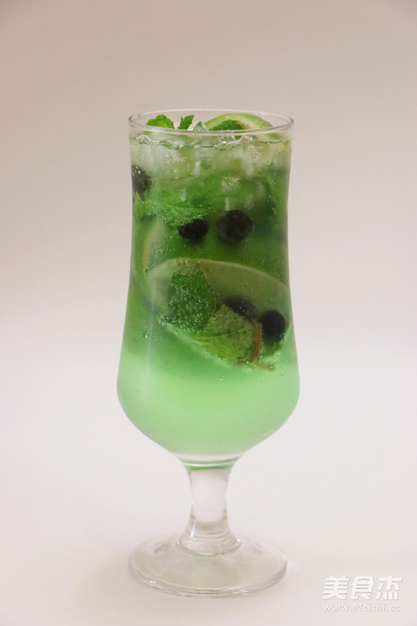 Lime Blueberry Cocktail recipe