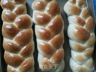 Braids Old-fashioned Bread recipe