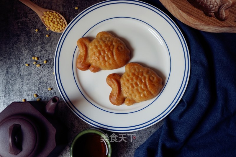 Xiaoyuer Cranberry and Mung Bean Mooncakes recipe
