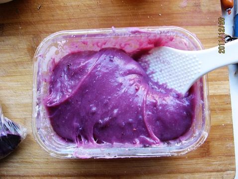 Microwave Purple Sweet Potato Donkey Rolling recipe