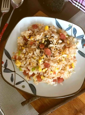 Cantonese Style Fried Rice with Sausage and Sand Tea