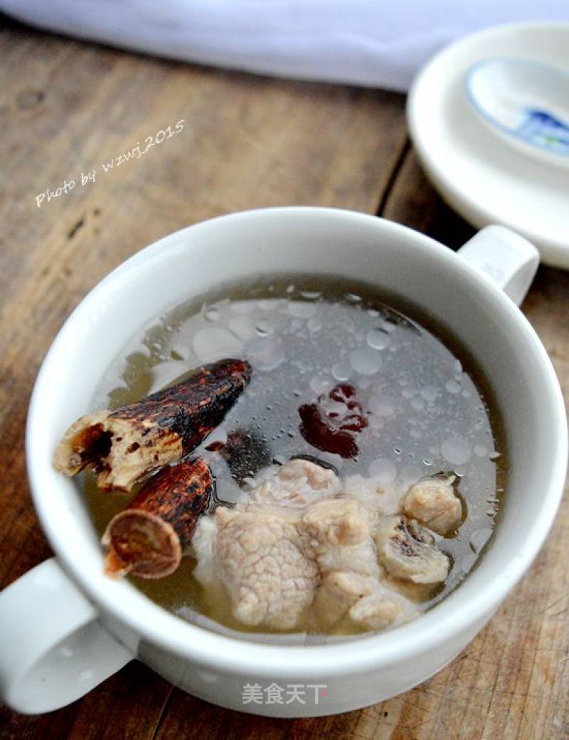 Five Fingers and Peach Pork Ribs Soup