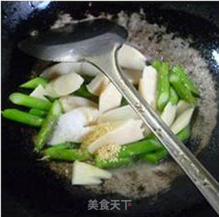 Fried Double Bamboo Shoots recipe