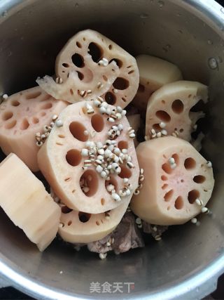 Lotus Root and Barley Bone Soup recipe