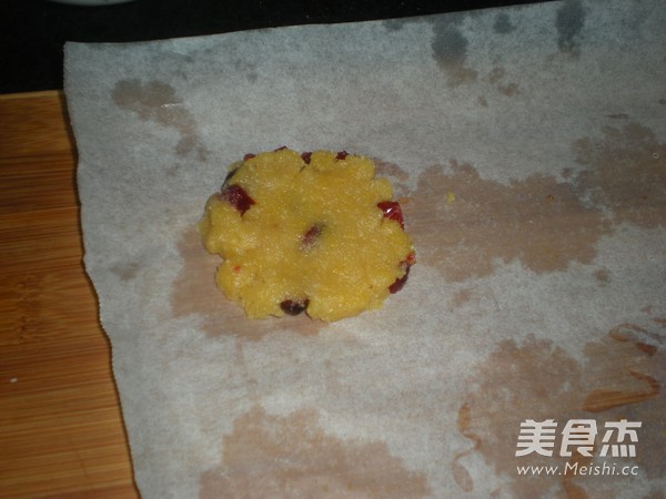 Cranberry Almond Shortbread Cookies recipe