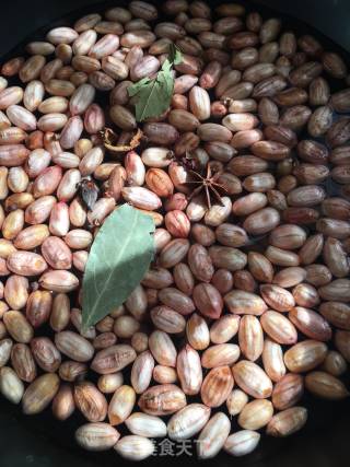 Boiled Spiced Peanuts recipe