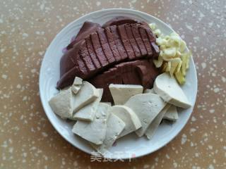 Duck Blood Tofu Soup recipe