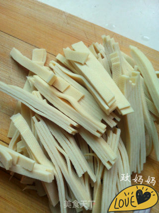 [shandong] Scallion Mixed with Preserved Eggs recipe