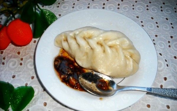 Wheat Buns with Meat Stuffed with Green Radish recipe