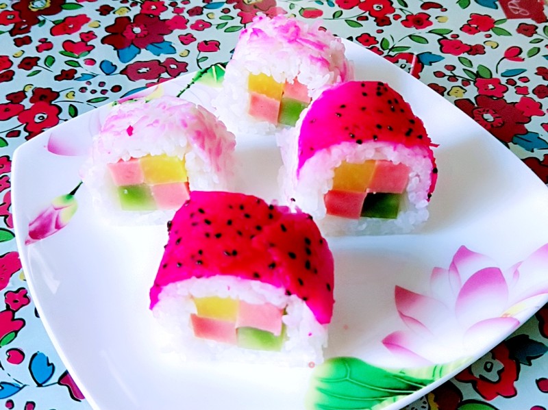 Creative "new Year's Eve" Sushi recipe