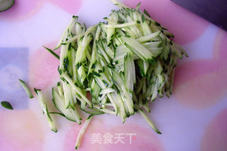 Cucumber Mixed Jellyfish recipe