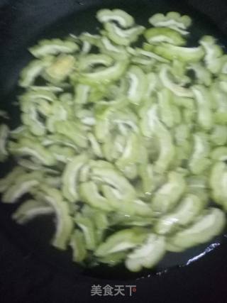 Bitter Melon Mixed with White Sugar recipe