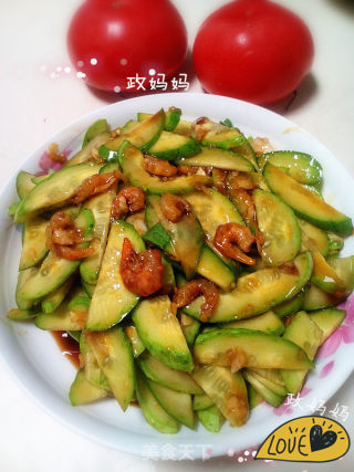 Cucumber with Sea Rice recipe