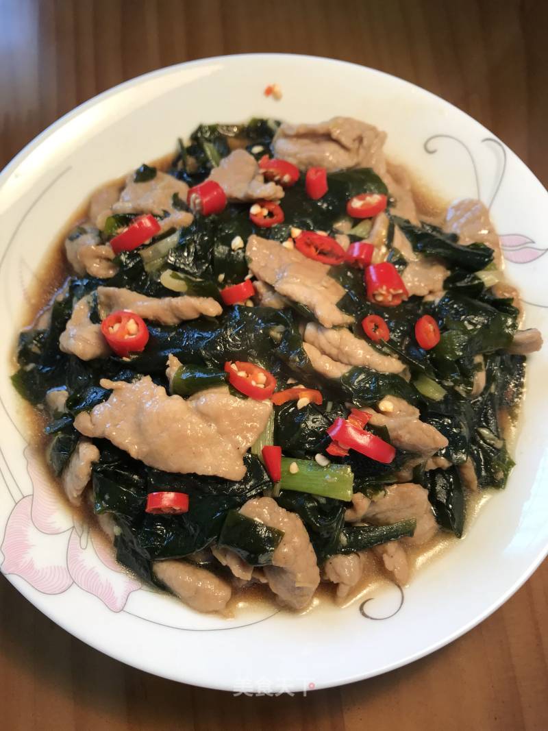 Fried Wakame with Sliced Pork recipe