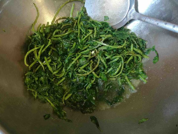 Stir-fried Wolfberry Tip recipe