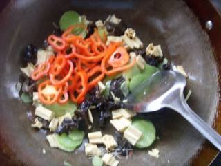 Vegetarian Fried Lettuce recipe