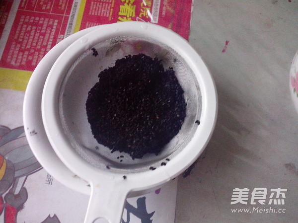 Black Rice and Black Sesame Paste recipe