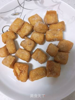 Fried Tofu with Celery recipe