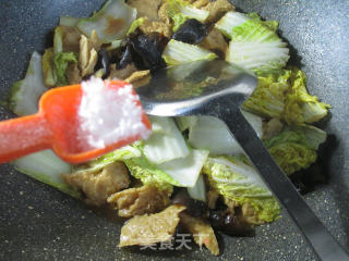 Braised Baby Dish with Black Fungus and Bran recipe