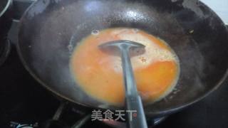 Braised Tofu with Shrimp Flavor and Salted Egg Yolk recipe