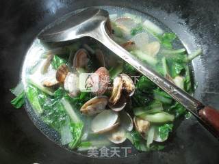 Cabbage Clam Soup recipe