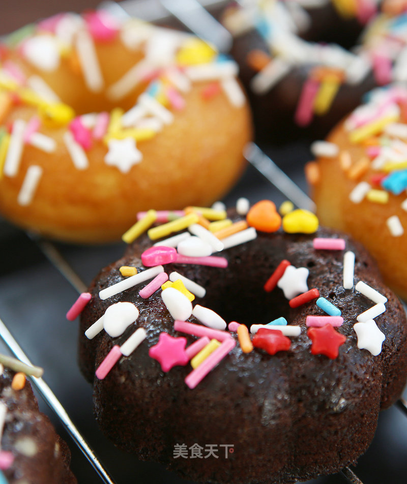 Cocoa Peanut Soft Donuts recipe