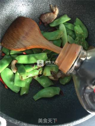 Braised Pork Belly with Beans recipe