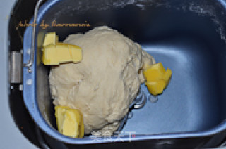 Red Bean Rolls recipe