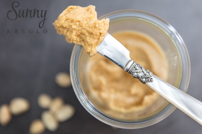 Homemade Unsweetened and Unsalted Peanut Butter (grain & Smooth) | Healthy·three Meals recipe