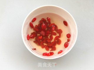Chinese Wolfberry Soy Milk recipe