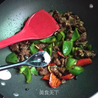 Stir-fried Beef with Seasoned Pepper recipe