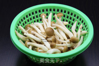 Macaroni with Shimeji Mushroom recipe