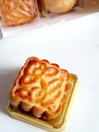 Cantonese Moon Cakes recipe