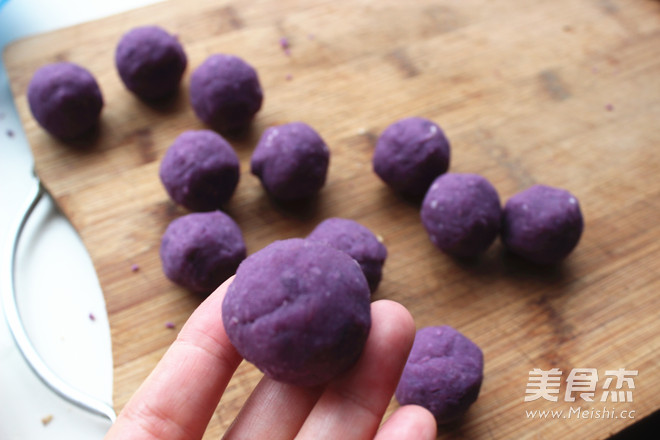 Cheese Purple Potato Balls recipe