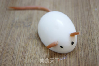 Who Stole The Cheese & Toast Also Sells Cute-mouse Cheese Version of Milk Toast recipe