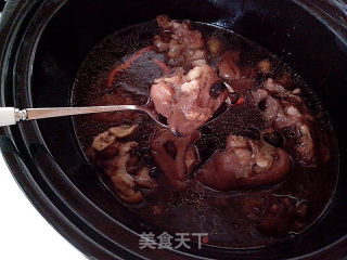 Stewed Pork Knuckles with Black Beans [good Tonic in Autumn] recipe
