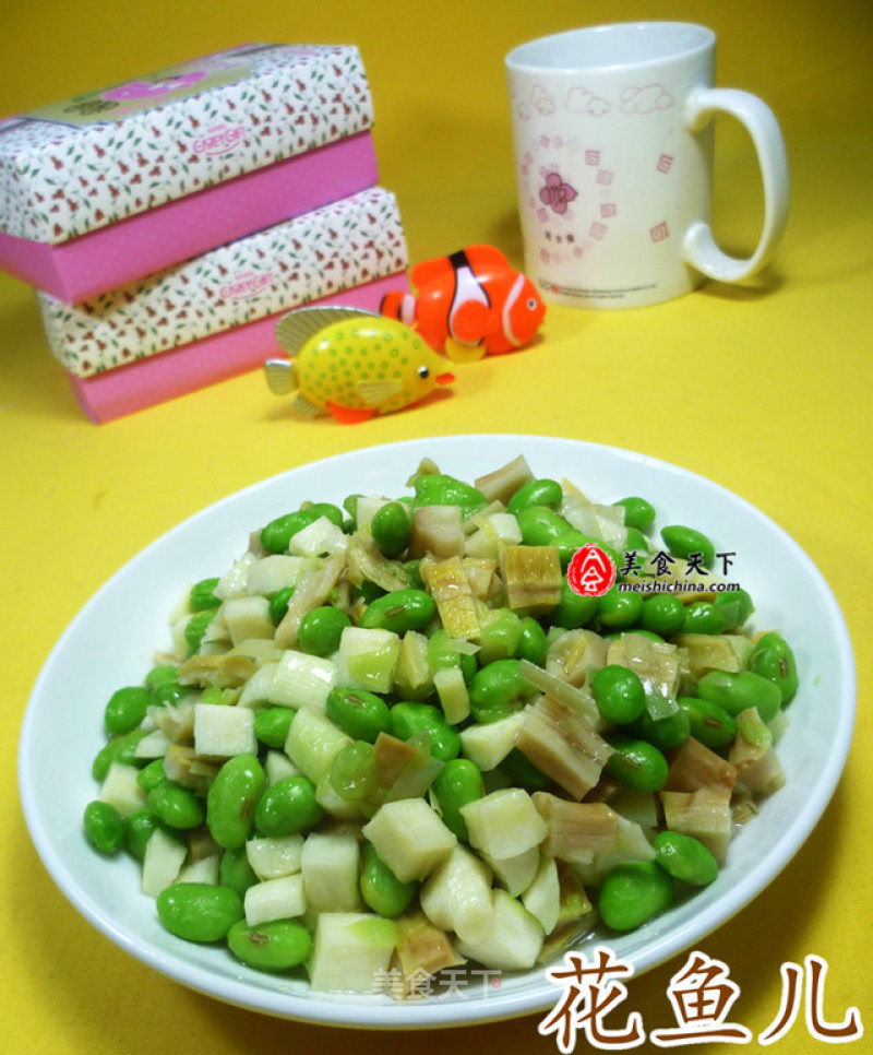 Stir-fried Edamame with Lamb's Tail and Bamboo Shoot recipe