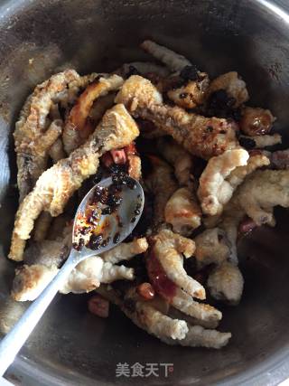 Steamed Chicken Feet in Black Bean Sauce recipe