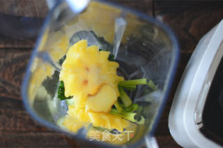 Refreshing Celery Cucumber Pineapple Juice recipe