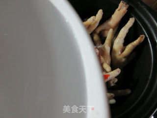 Shrimp Lao Tofu and Chicken Feet Claypot recipe