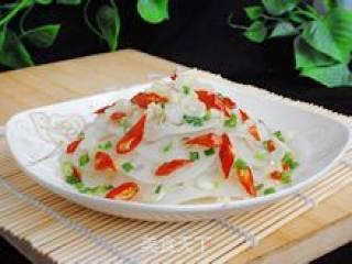 A Side Dish that is As Refreshing As Summer-cold and Sour Lotus Root Slices recipe
