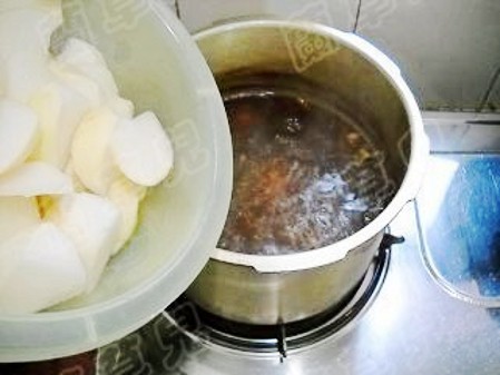 Beef Hot Pot in Red Oil recipe