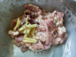 Stir-fried Pork with Head Vegetables recipe