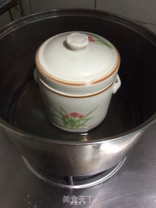 Stewed Bird's Nest with Red Beans and Barley recipe