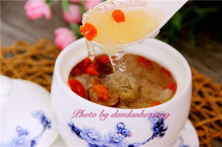 Snow Swallow White Fungus Soup recipe