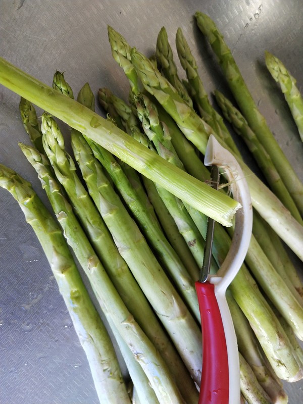 Garlic Oil Drizzled Asparagus recipe