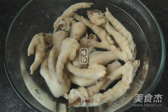 Cold Chicken Feet recipe