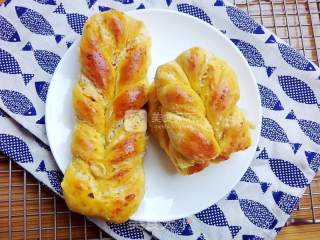 #aca烤明星大赛#carrot Coconut Bread recipe