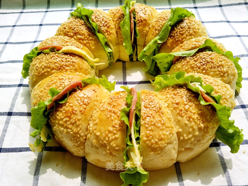 Christmas Wreath Burger recipe